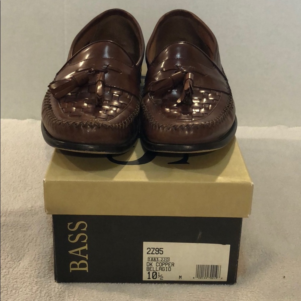 Men’s vintage Bass shoes size 10 1/2 M